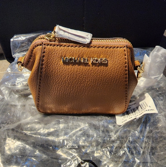 Michael Kors keyfob leather - Picture 1 of 5